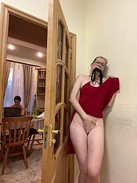 RussianGirls_: απευθείας συνομιλία ΧΧΧ