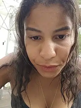 YaraEstelle Chat XXX live