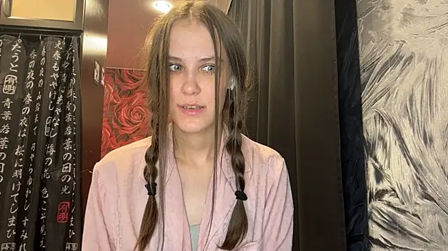 MayeRutley's Live XXX Chat