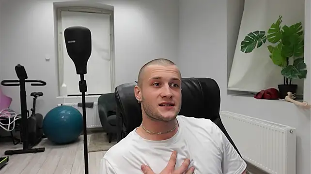 Chatroom XXX en direct de Igor_Wilde