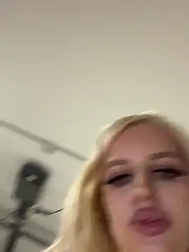 Steffi_Snowbunnyn Live XXX chat