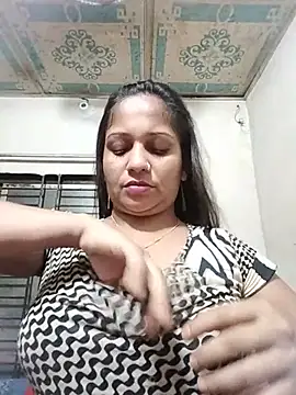Payel_50 লাইভ XXX চ্যাট
