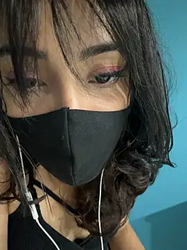 misaxmisa: онлайн-секс-чат