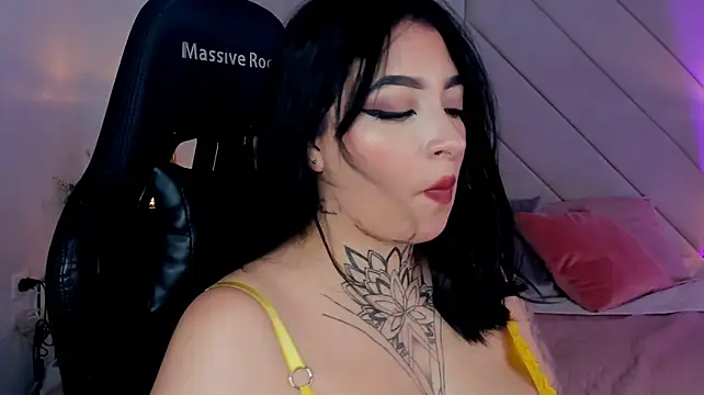 Chat XXX en directo de Sofia_LaurentJS