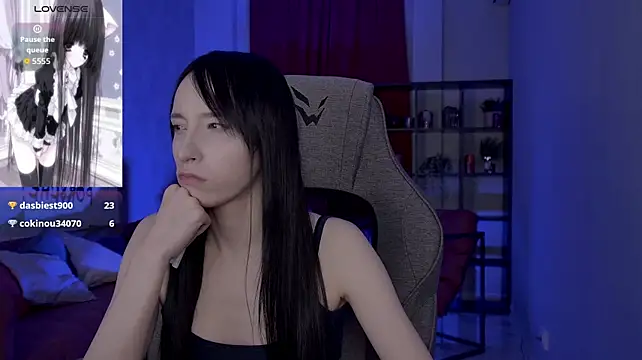 Chat XXX en directo de SeraphineSparda