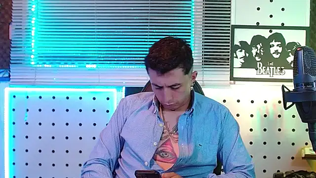 Chat XXX en directo de Godofcumxxx
