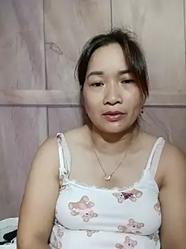Chat XXX en directo de lizasquirt102