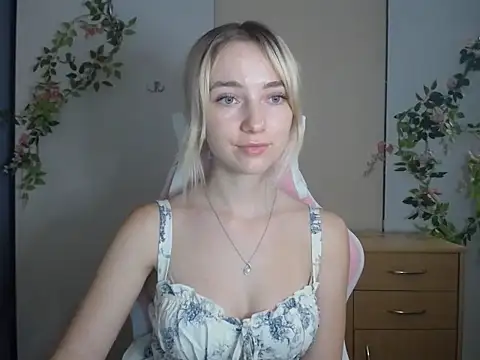 Chat XXX en directo de LuciaYoung
