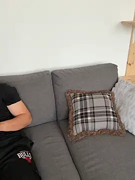LunaXmilo élő XXX-chatje