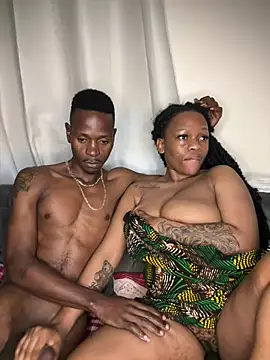 BonnyMolhada's Live XXX Chat