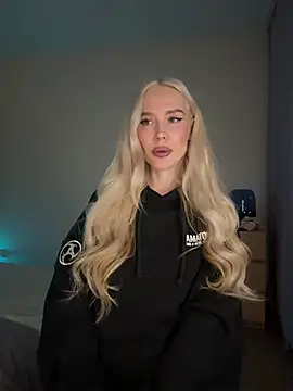 xDinnax Live XXX-Chat