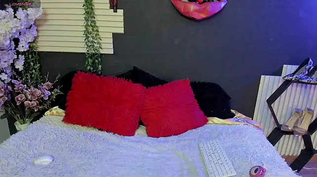 kinky_momm Chat XXX in diretta