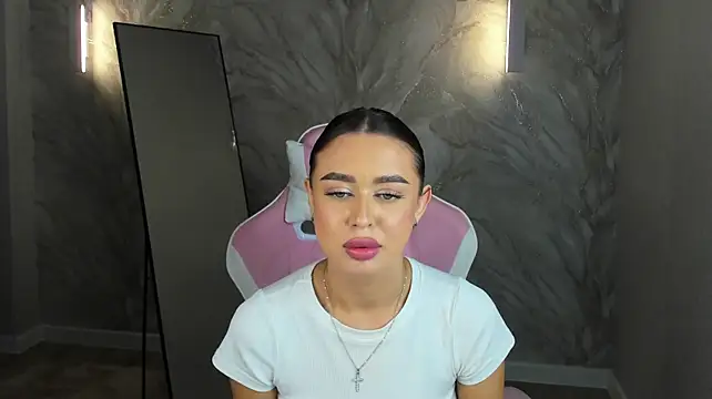 Chat XXX en directo de NicoleRossss