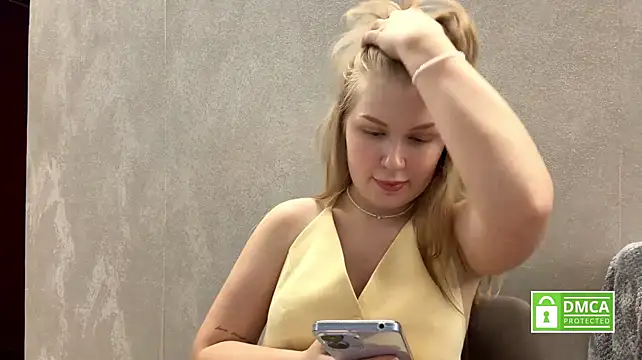 Noris_Kiss' Live XXX Chat