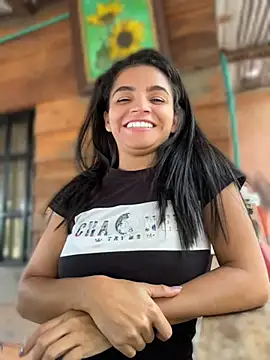 Chat XXX en directo de Paula-H-