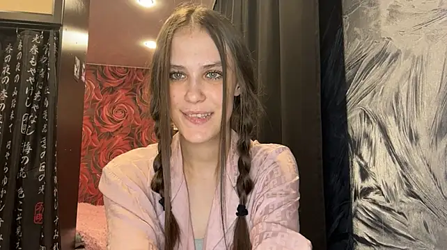 XXX chat uživo modela MayeRutley