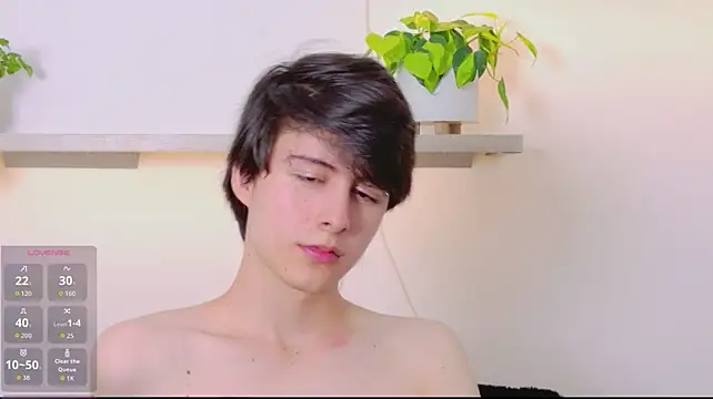Chat XXX en directo de JeyboiXO
