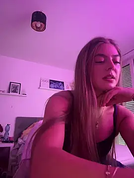 leooo20oo's Live XXX Chat