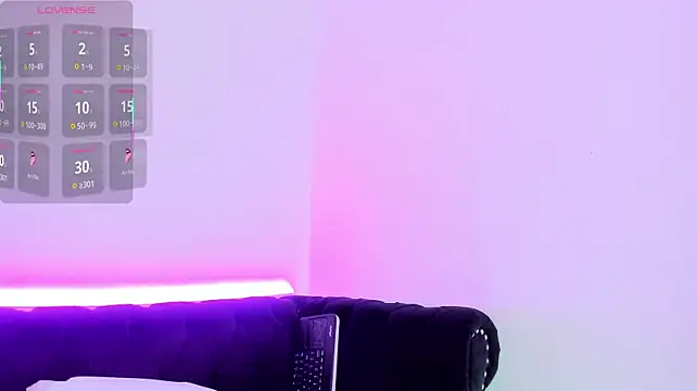 Axel_grey_ 即時 XXX 聊天