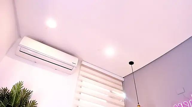 צ'אט XXX בשידור חי של cherry_monroe