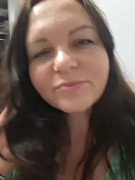 XXX chat uživo modela Meri_a