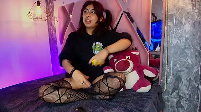 _Angel_dustt Chat XXX live