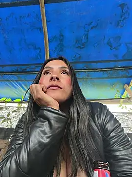 Cami_Leon2 élő XXX-chatje