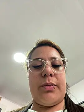 Chat XXX en directo de MelissaPrettyMilf
