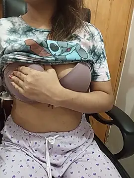 Chat XXX en directo de Tanha18