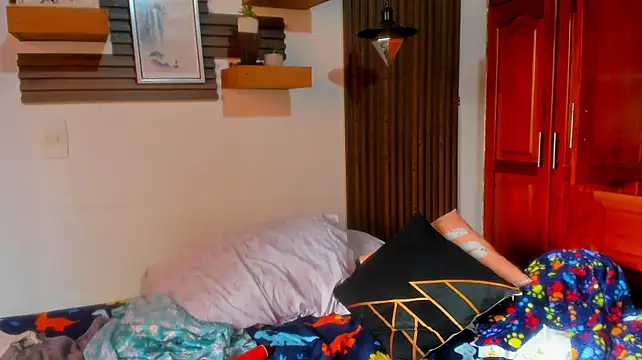 Chat XXX en directo de Evaa_campbell