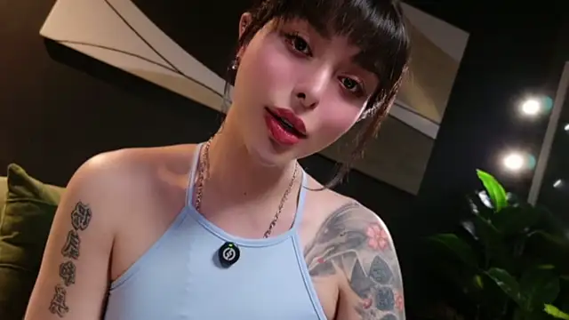 LetisiaRocks 라이브 XXX 채팅