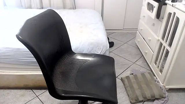 Chat XXX en directo de MysterBearMG