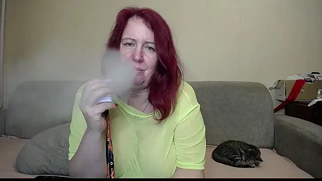 XXX chat uživo modela NikolRedMilf
