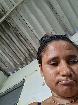 Chat XXX en directo de Mature--Mommy