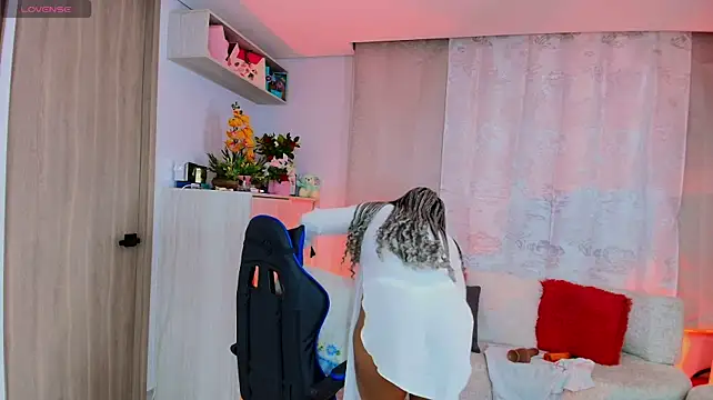 SilvannaFitt Chat XXX in diretta