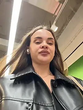 KristiRich Chat XXX live
