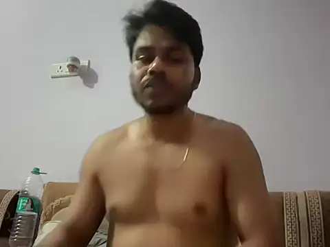 Chat XXX en directo de Raaz_5690