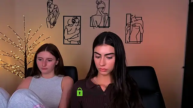 Chat XXX en directo de nekky_mouse