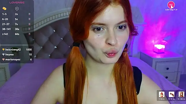 Živý XXX chat ElarisCrowe