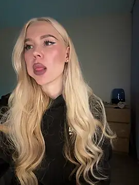 xDinnax's Live XXX Chat