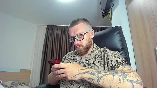 Findom_guy's Live XXX Chat