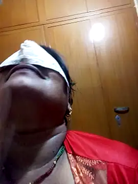Chatroom XXX en direct de Sexy_bhabi36