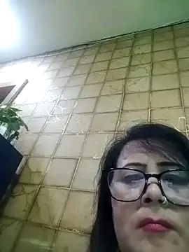 Chat XXX en directo de HOTIE_BHABHIII