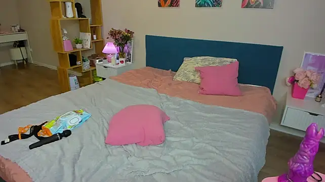 Chat +18 de BritneyLix ao vivo