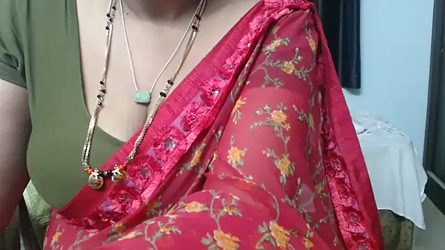 sunitha-3 Chat XXX in diretta