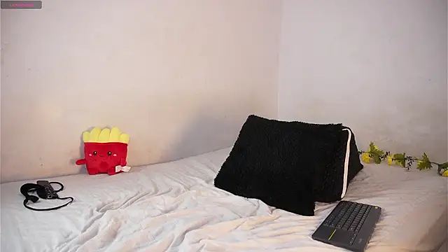 Chat XXX en directo de Doll4you_