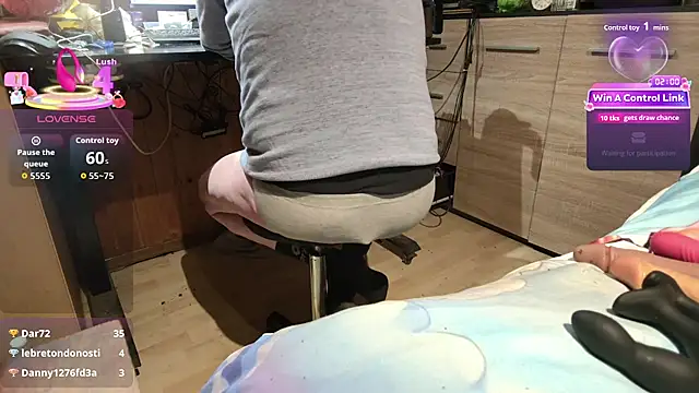 แชท XXX สดของ misteryman1956
