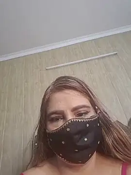 arora_anjali34 Adlı Modelin Canlı XXX Sohbeti