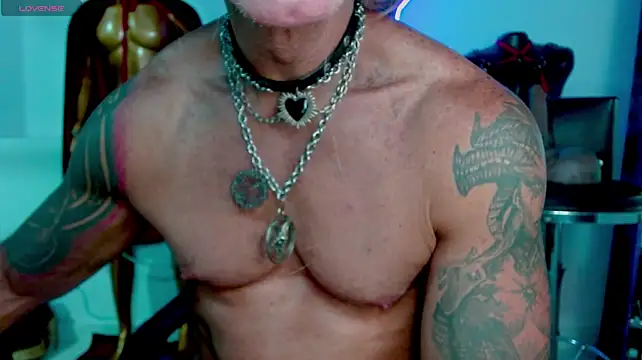 Chatroom XXX en direct de LILITHMADAME