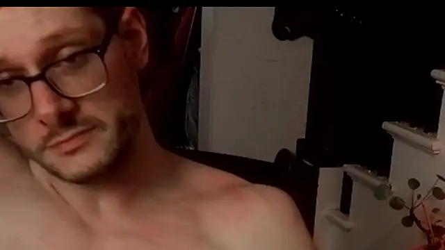 Chatroom XXX en direct de MasterDaddyCool